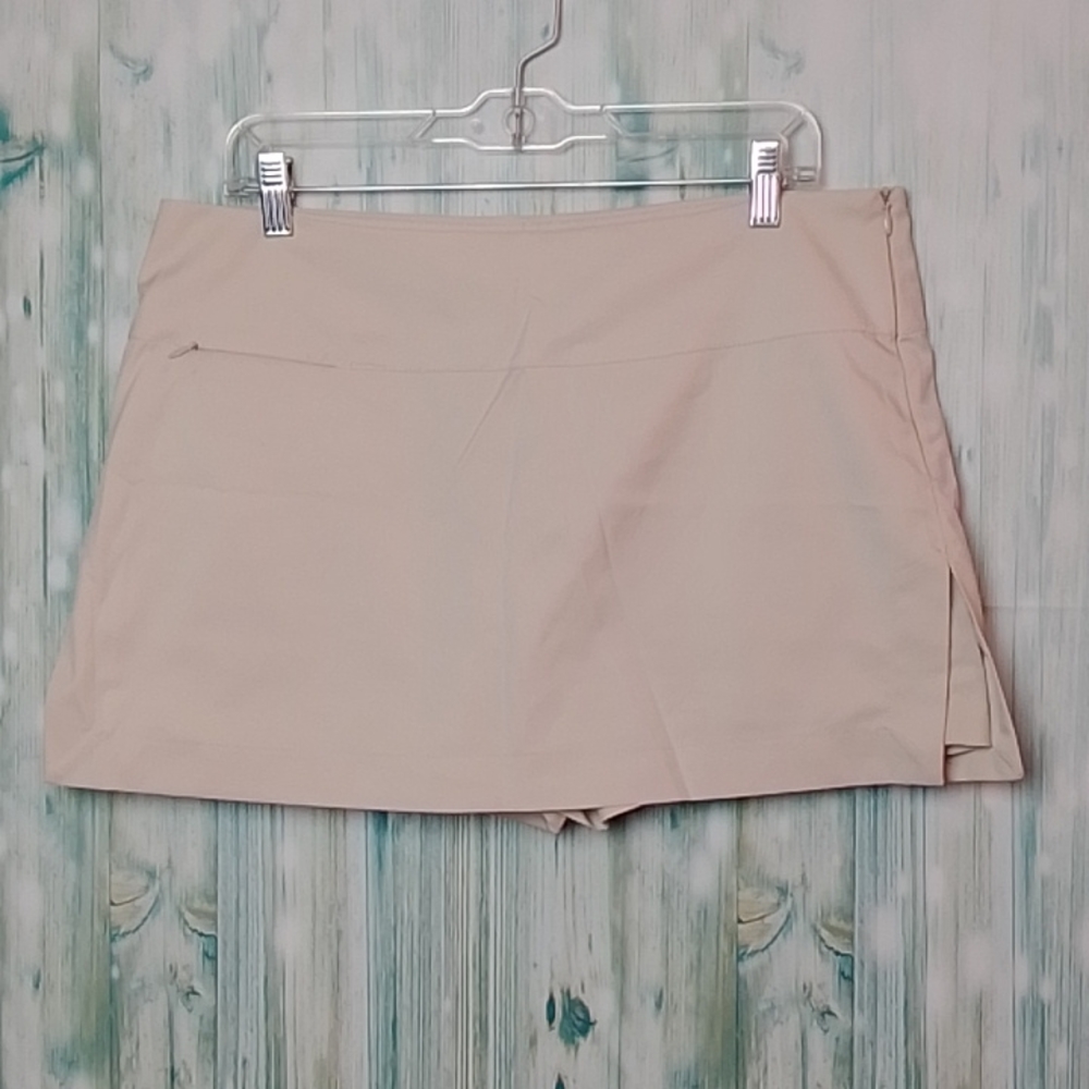 Smallwoods skort cream size 12